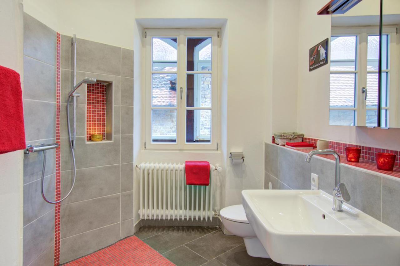 Ferienwohnung Am Alten Rathaus Neustadt an der Weinstrasse Bagian luar foto
